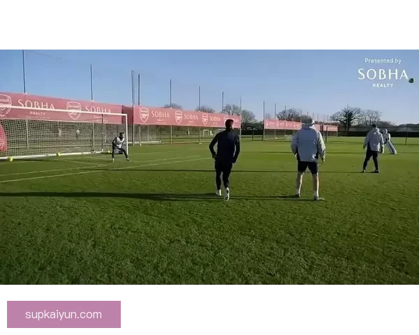 梅里诺持续提升，备受期待的足球潜力引发关注